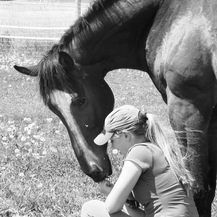 girl with horse